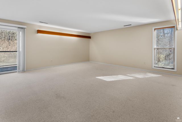 2806 Tatarrax Drive, Manhattan, KS 66502