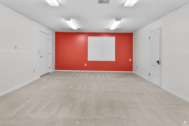 2806 Tatarrax Drive, Manhattan, KS 66502