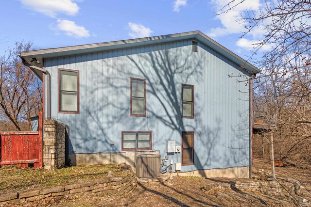 2806 Tatarrax Drive, Manhattan, KS 66502