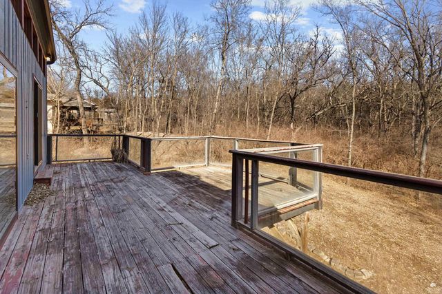 2806 Tatarrax Drive, Manhattan, KS 66502