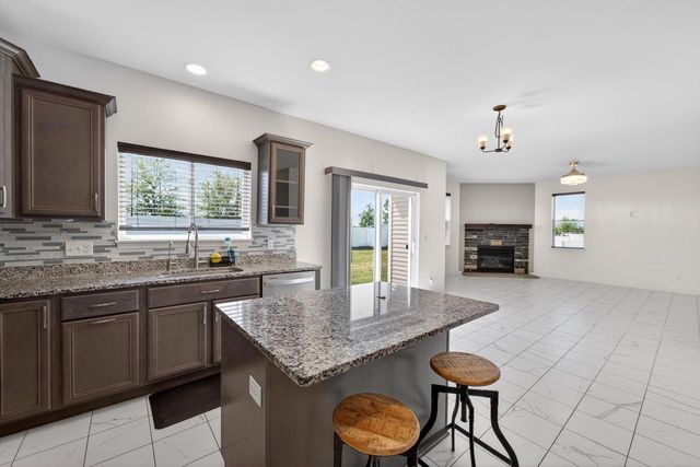 148 Caraway Place, Sun Prairie, WI 53590