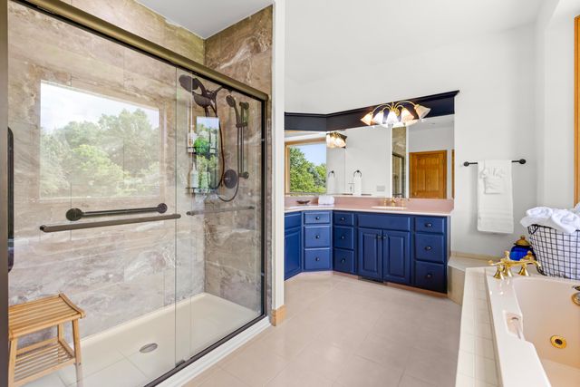 120 Castleridge Drive, Battle Creek, MI 49015