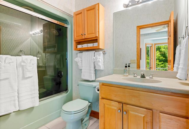 120 Castleridge Drive, Battle Creek, MI 49015