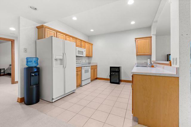 120 Castleridge Drive, Battle Creek, MI 49015