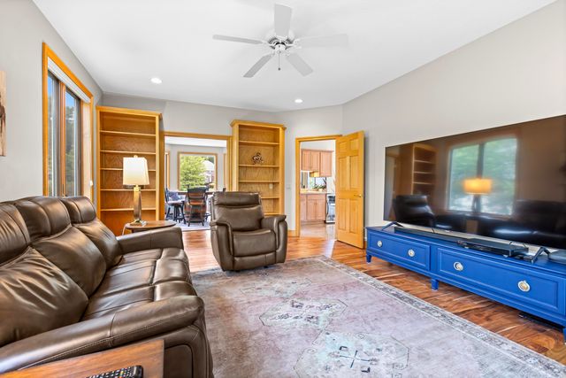 120 Castleridge Drive, Battle Creek, MI 49015