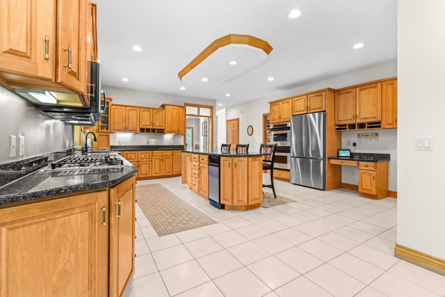 120 Castleridge Drive, Battle Creek, MI 49015