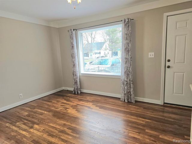 19969 Indian, Redford, MI 48240