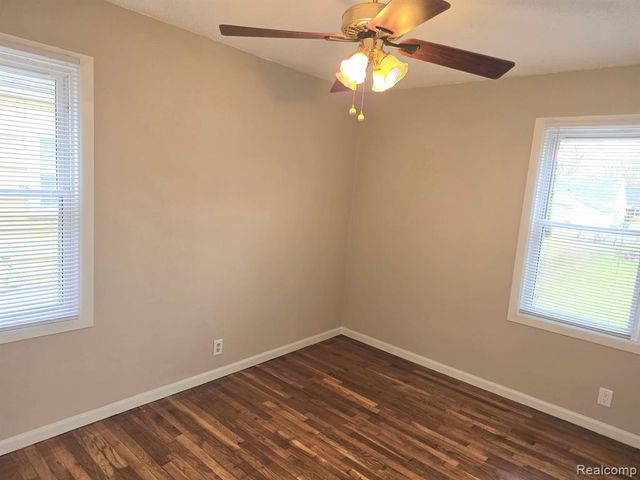 19969 Indian, Redford, MI 48240