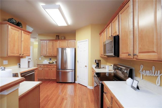 4026 Kingsley Park Court, Peachtree Corners, GA 30096