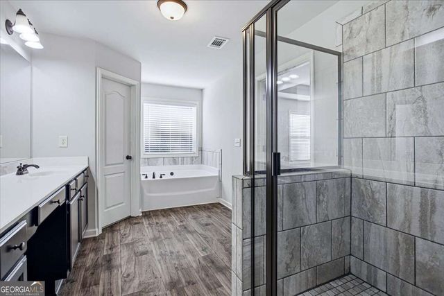 180 Pebblefield Trace, Lawrenceville, GA 30045