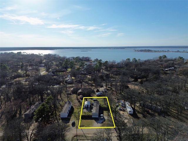 138 Wilson Way, Gun Barrel City, TX 75156