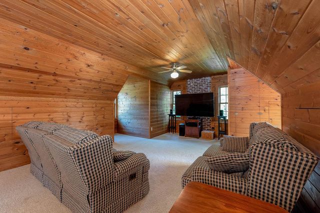 601 Baker Avenue, Mankato, MN 56001