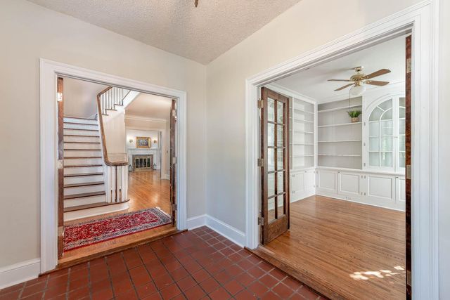 601 Baker Avenue, Mankato, MN 56001
