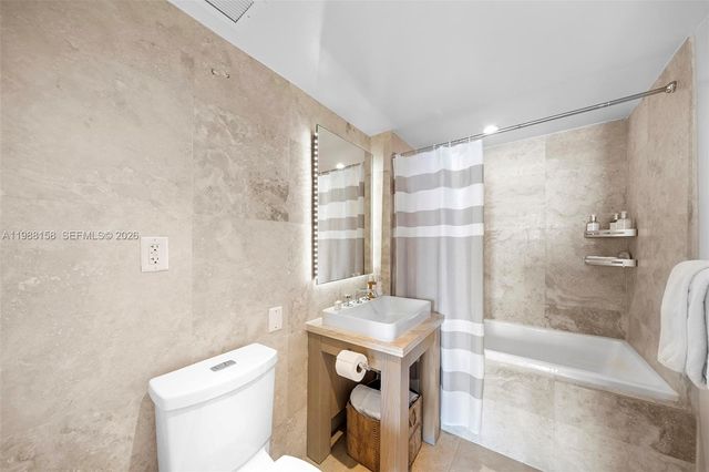 102 24th St 1040, Miami Beach, FL 33139