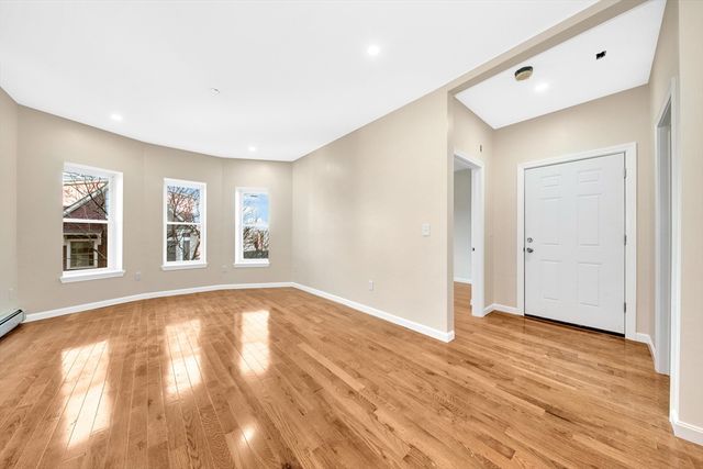 29 Lambert St 4, Boston, MA 02119