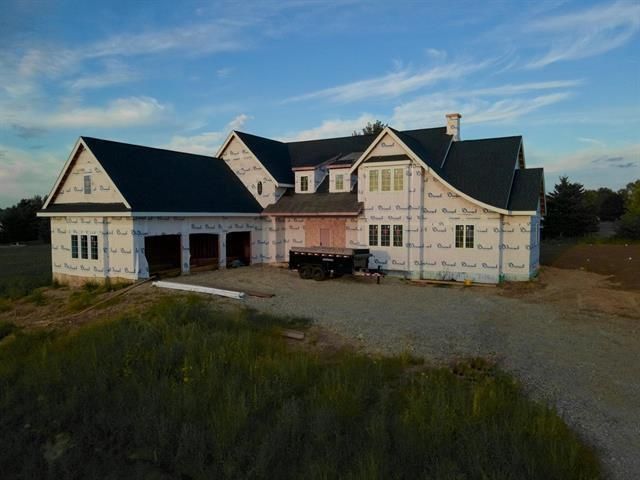 6636 Morning Dew Lane, Sun Prairie, WI 53590