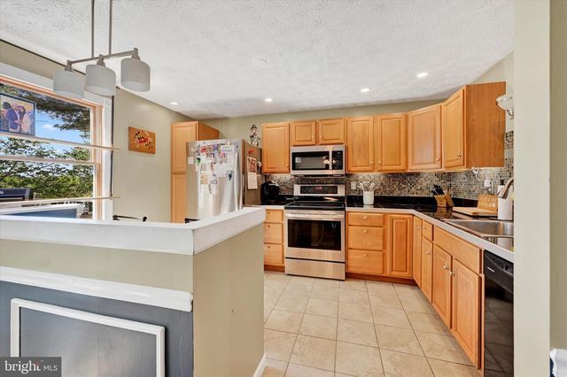 1001 LAKE FRONT DR, Edgewood, MD 21040
