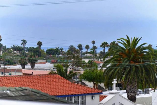 7720 Ivanhoe Avenue, La Jolla, CA 92037
