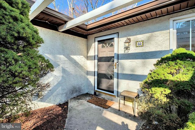 88 TALLOWOOD DR, Medford, NJ 08055