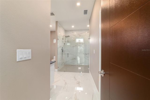 9730 SW 27 AVENUE, Ocala, FL 34476