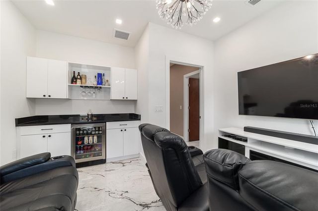 9730 SW 27 AVENUE, Ocala, FL 34476