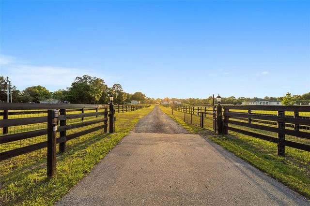 9730 SW 27 AVENUE, Ocala, FL 34476