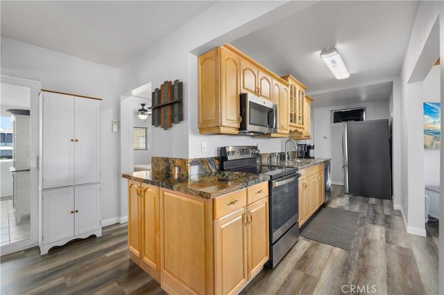 47306 93rd W, Lancaster, CA 93536