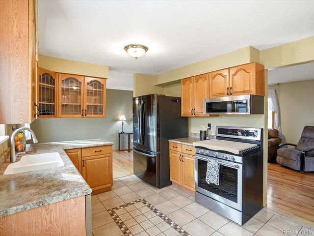 6122 W 113th Ave, Westminster, CO 80020