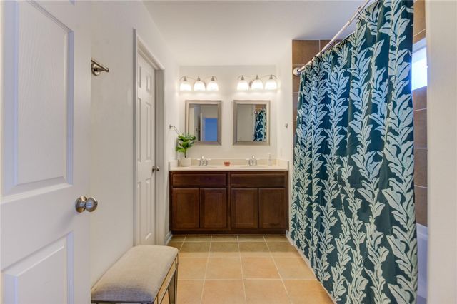 2206 Naomi Street 13, Houston, TX 77054