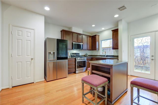 2206 Naomi Street 13, Houston, TX 77054