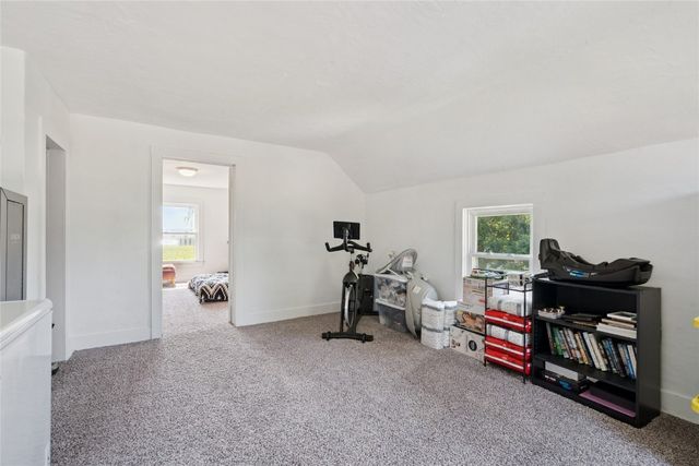 132 Green Street, Center Point, IA 52213