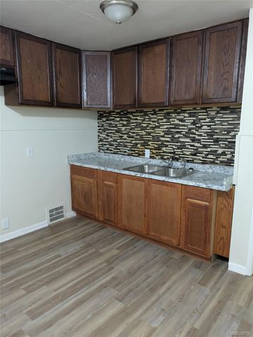 12893 Payton Street, Detroit, MI 48224