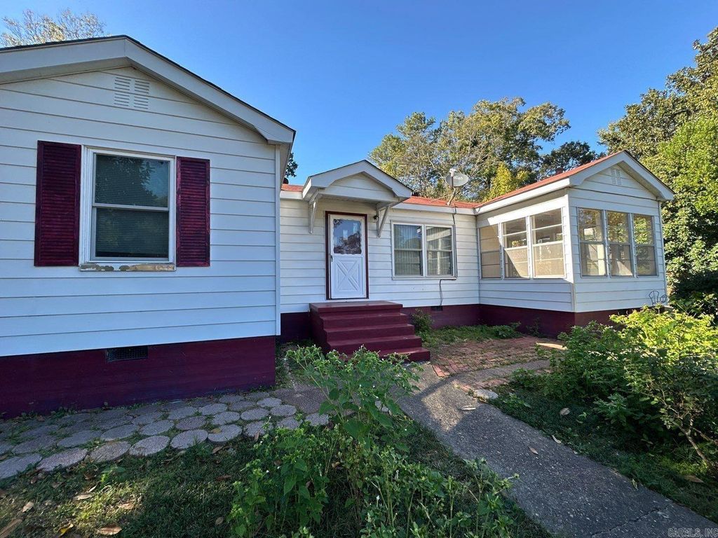 131 Magnolia Street, Hot Springs, AR 71901