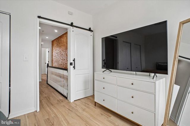 1704 A ST SE, Washington, DC 20003