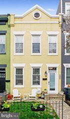 1704 A ST SE, Washington, DC 20003