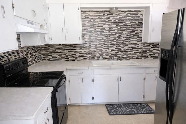 109 E Marion Drive, Dothan, AL 36301