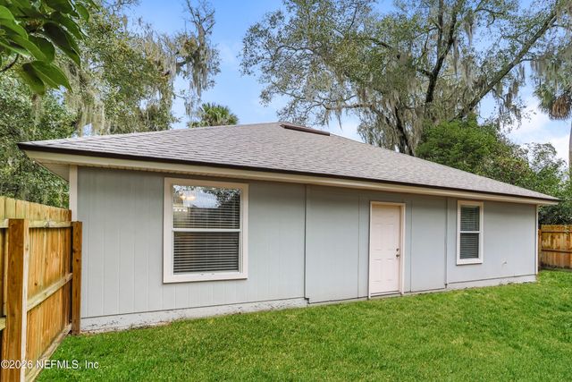 611 GUM Street, Green Cove Springs, FL 32043