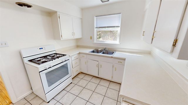 4131 Arkansas D, Los Alamos, NM 87544