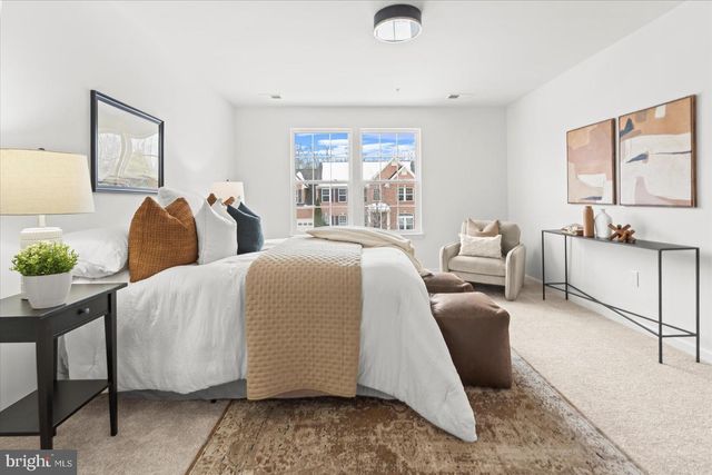 917 GLADWAY RD, Middle River, MD 21220