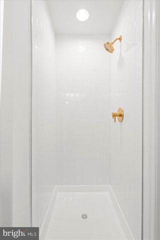 917 GLADWAY RD, Middle River, MD 21220