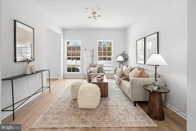 917 GLADWAY RD, Middle River, MD 21220