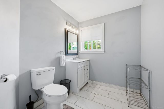 2351 Overridge Avenue, Waterford, MI 48327