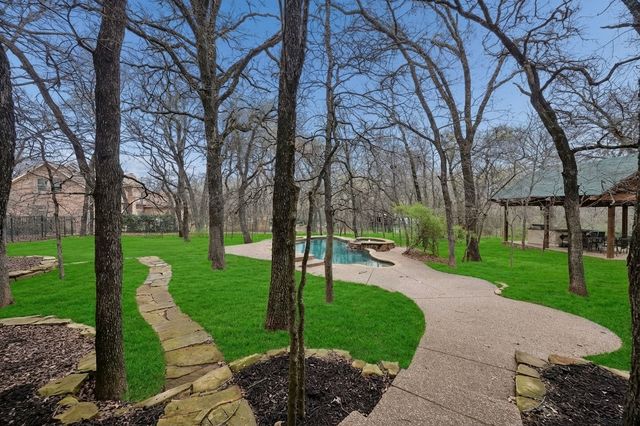 611 Alexandrite Drive, Oak Point, TX 75068