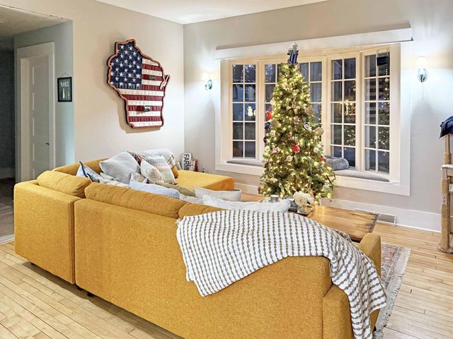 154 South ROAD, Kohler, WI 53044