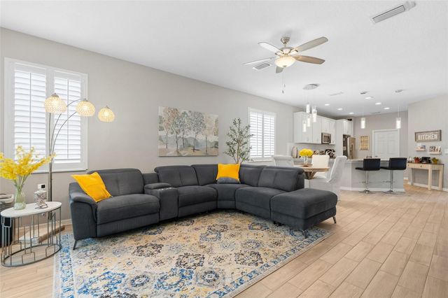 6017 AMBERLY DRIVE, Bradenton, FL 34208