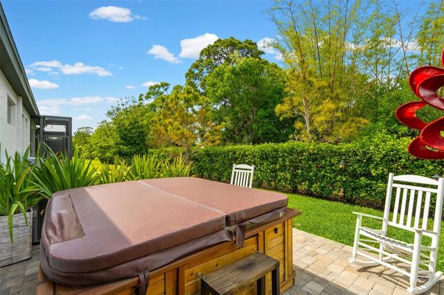 6017 AMBERLY DRIVE, Bradenton, FL 34208