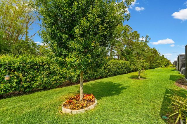 6017 AMBERLY DRIVE, Bradenton, FL 34208