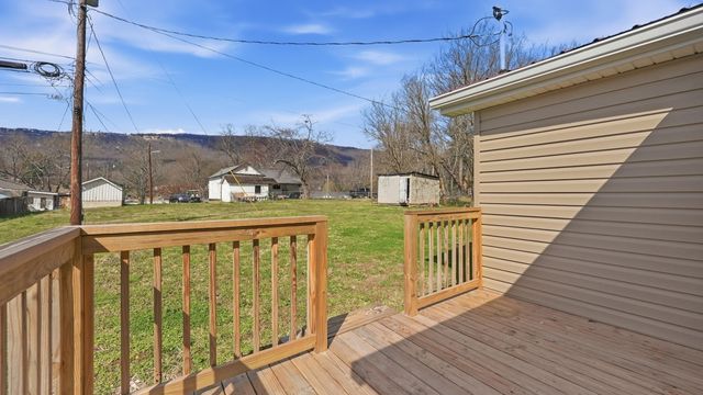 171 S Chestnut Street, Whitwell, TN 37397