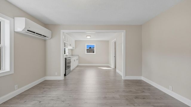 171 S Chestnut Street, Whitwell, TN 37397