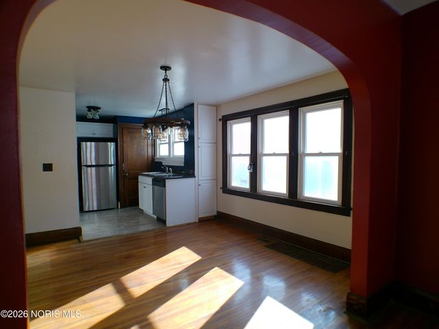 504 N Main Street, Walbridge, OH 43465